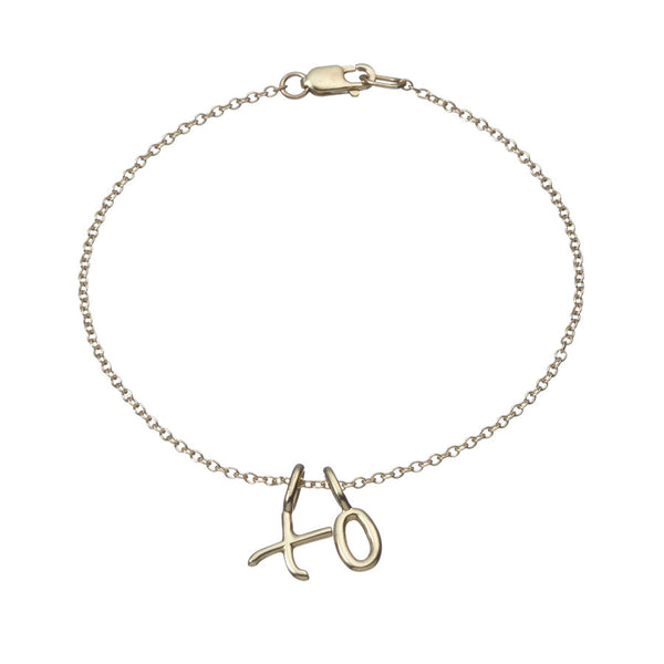the little letter chain bracelet in yellow gold